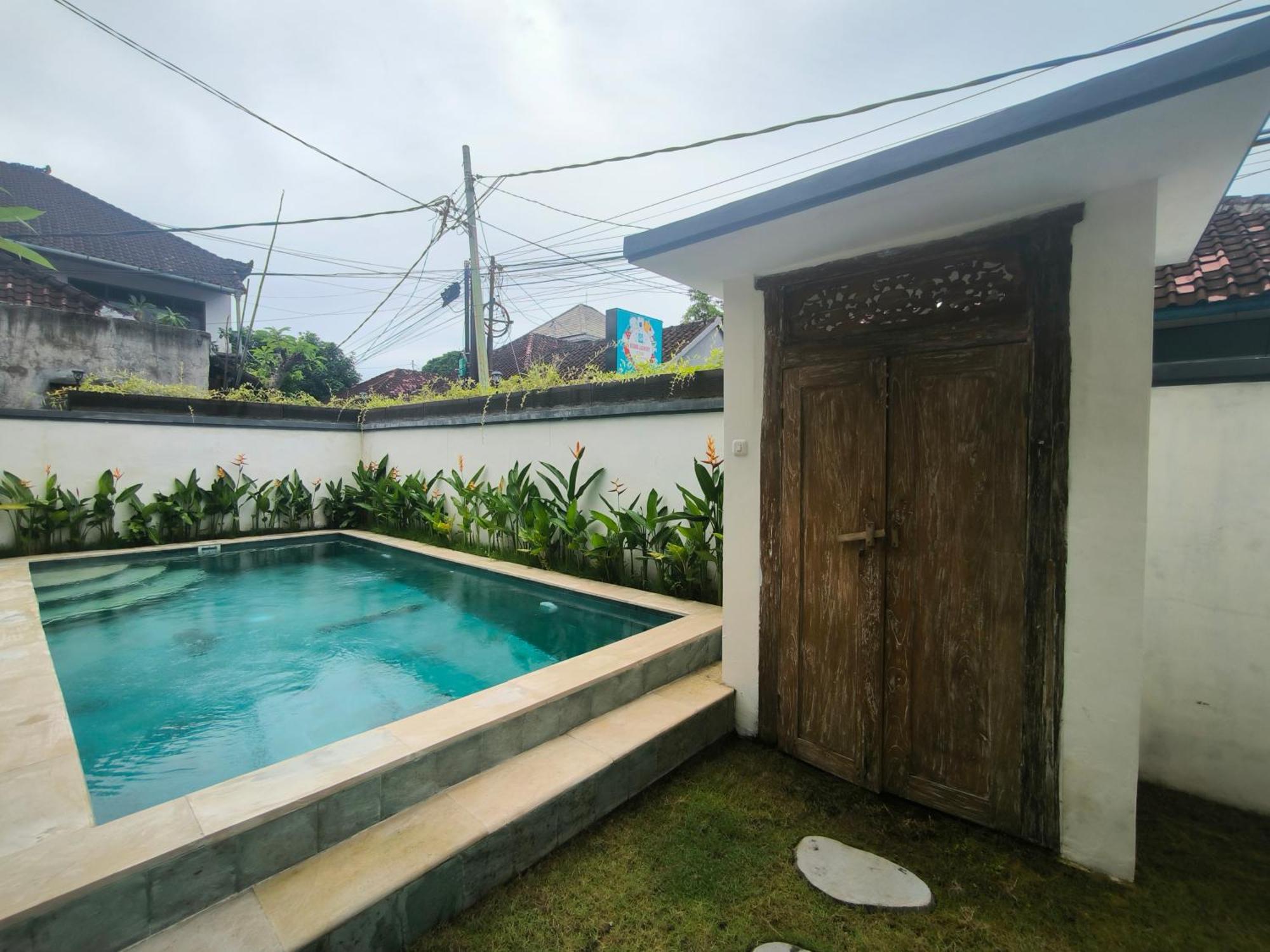 Ken Ken Guest House سمينياك المظهر الخارجي الصورة