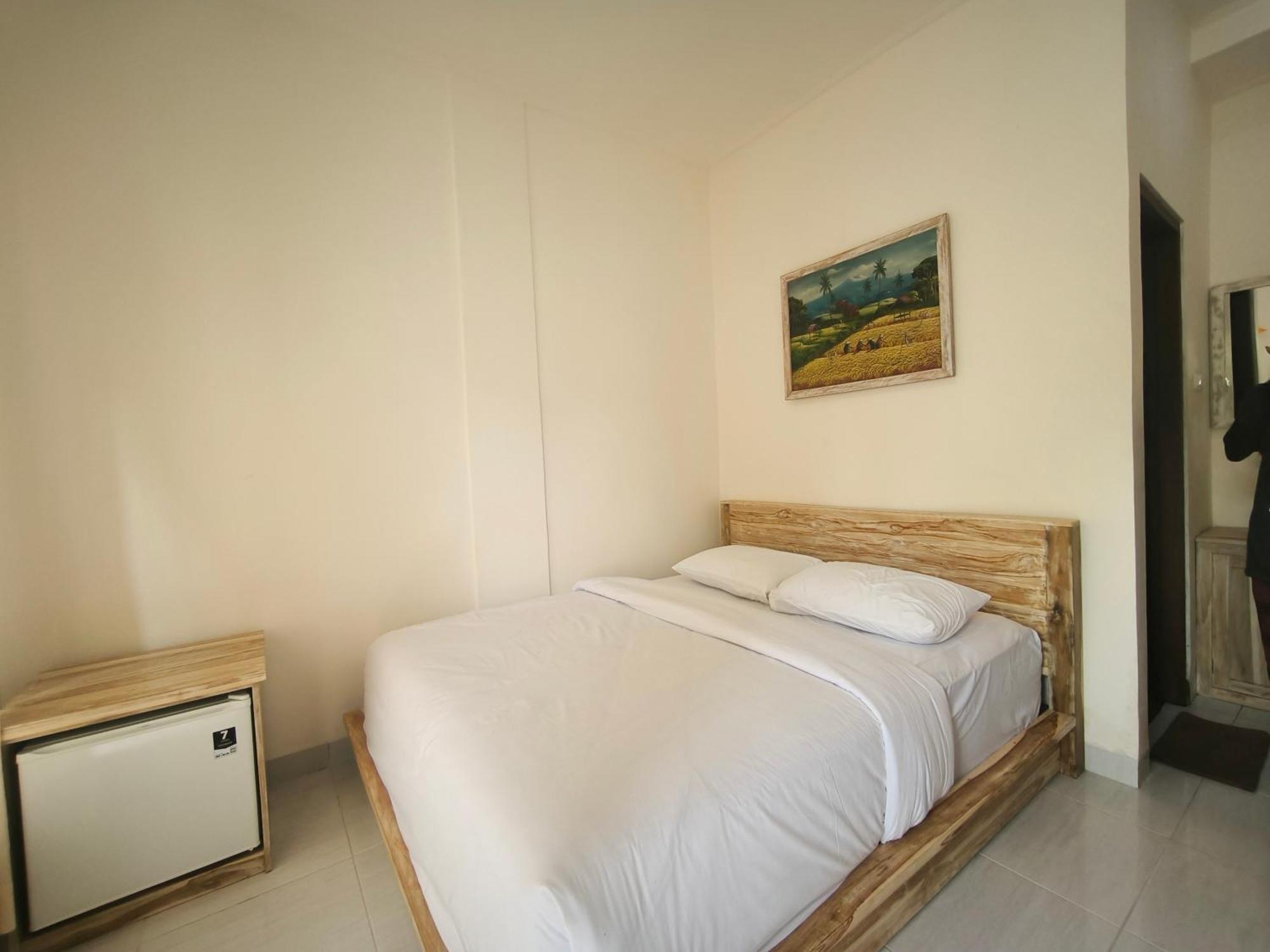 Ken Ken Guest House سمينياك المظهر الخارجي الصورة