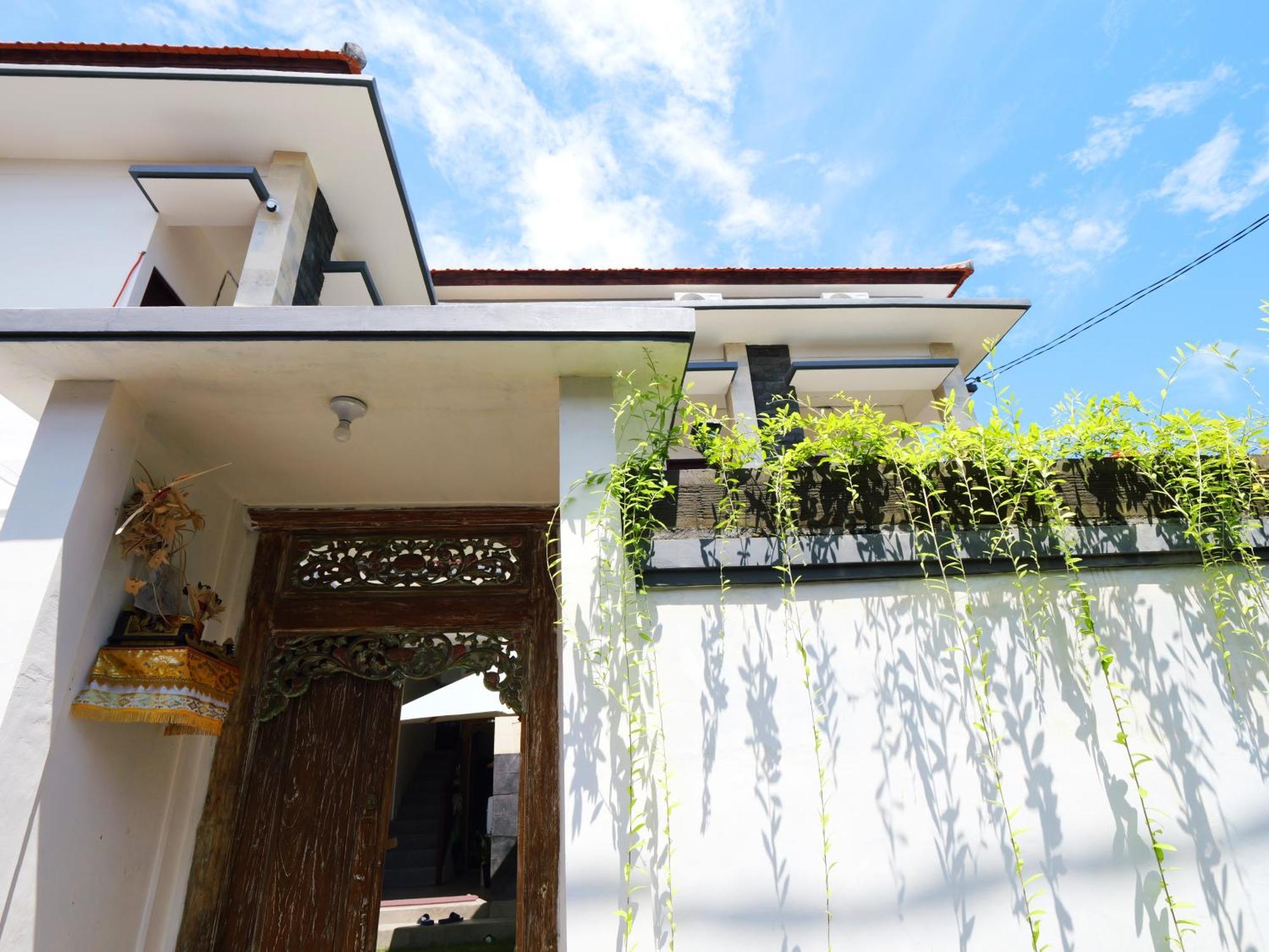 Ken Ken Guest House سمينياك المظهر الخارجي الصورة